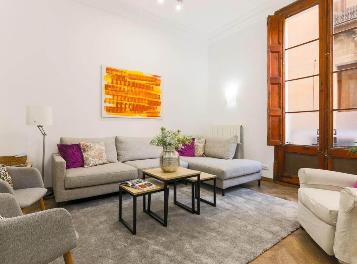 Great Spacious In The Gothic Quarter Apartment